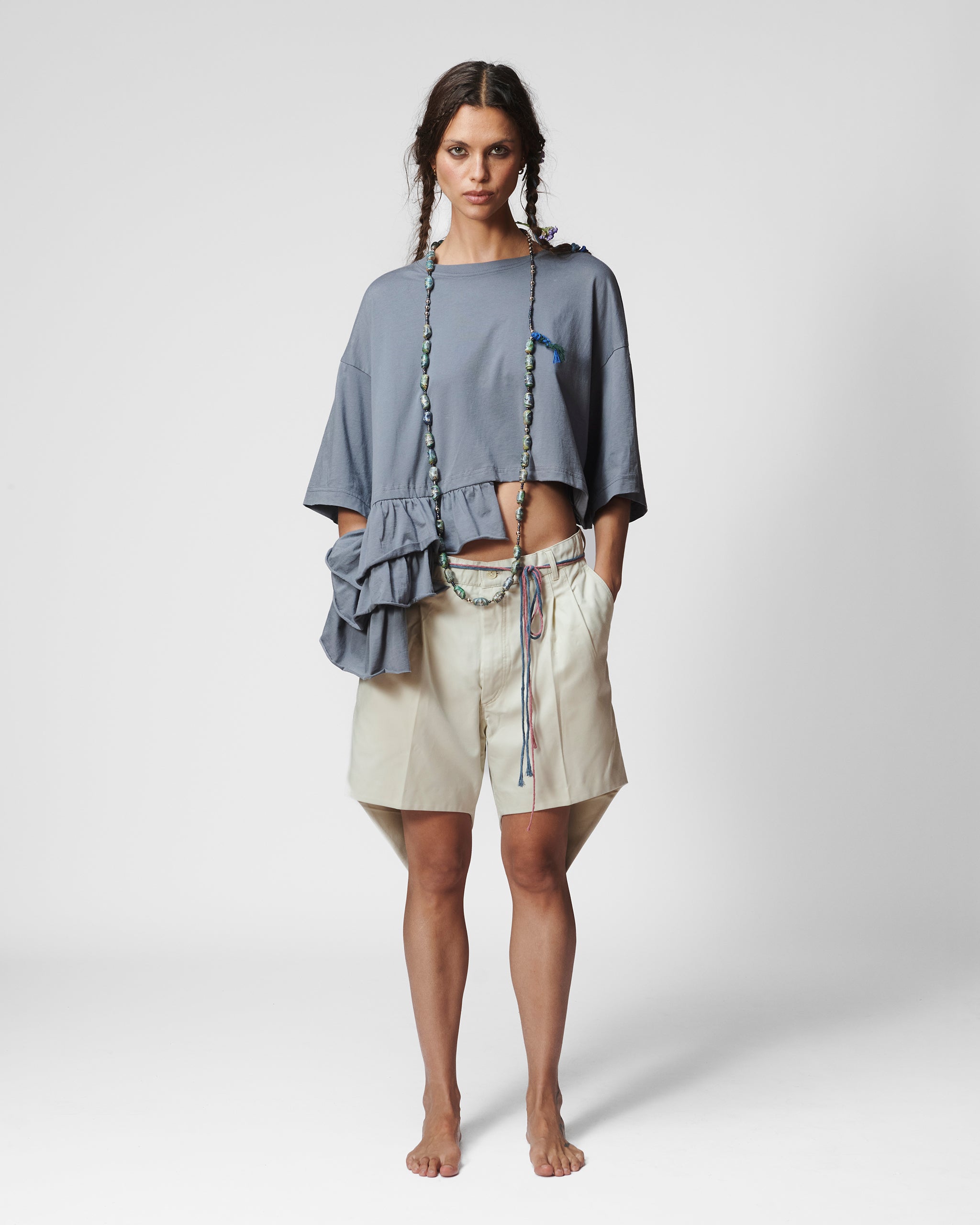 VINTAGE 7 CREAM SHORTS